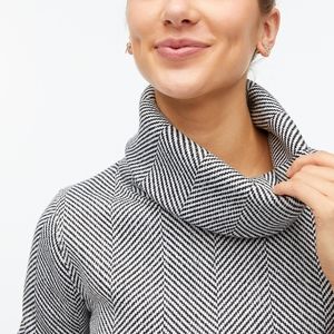 🆕 J Crew Long-sleeve funnelneck pullover sweater